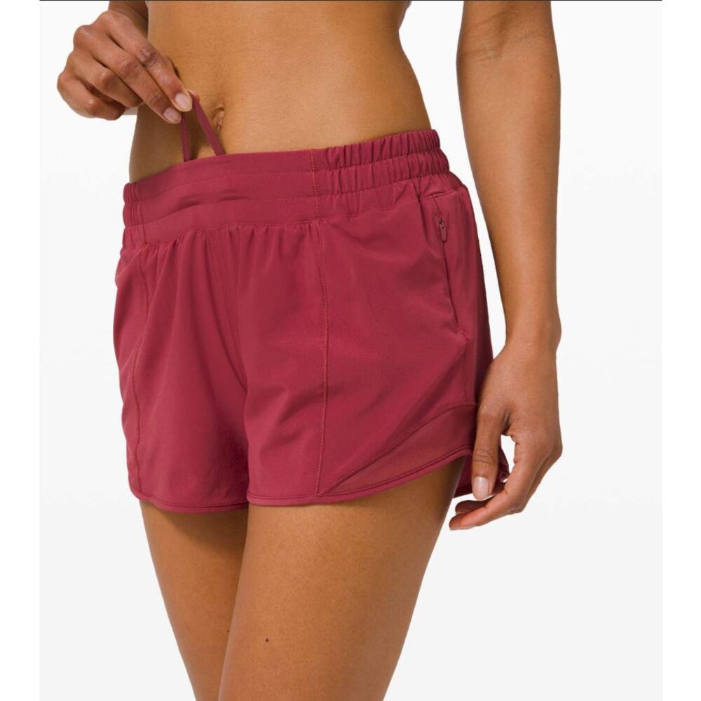 Lululemon Hotty Hot Short II‎ *Long 4"